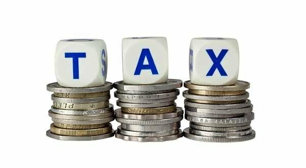 FBR Zeroes In on Social Media Luxury as Tax Net Tightens