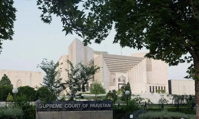 Pakistan’s Courts Adopt Four-Day Work Weeks Amid Energy Crisis